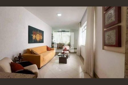 Casa à venda com 7 quartos, 440m² em São Lucas, Belo Horizonte