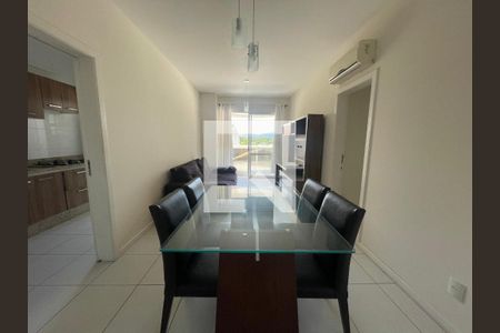 Sala  de apartamento para alugar com 2 quartos, 100m² em Trindade, Florianópolis