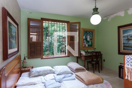 quarto 1 de casa de condomínio à venda com 4 quartos, 400m² em Retiro do Chale, Brumadinho