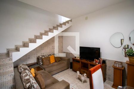 Sala de casa à venda com 2 quartos, 170m² em Irajá, Rio de Janeiro