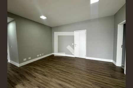 Sala de apartamento à venda com 2 quartos, 107m² em Empresarial 18 do Forte, Barueri