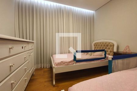 Apartamento à venda com 4 quartos, 252m² em Sion, Belo Horizonte