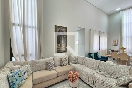 Sala de casa de condomínio à venda com 3 quartos, 190m² em Swiss Park, Campinas