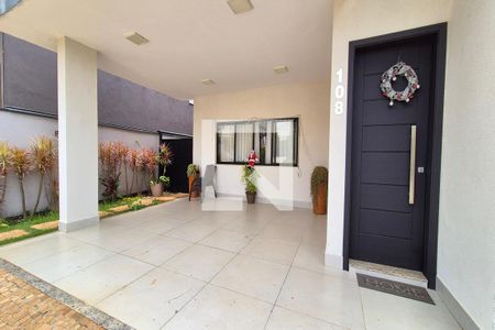 Garagem  de casa de condomínio à venda com 3 quartos, 190m² em Swiss Park, Campinas