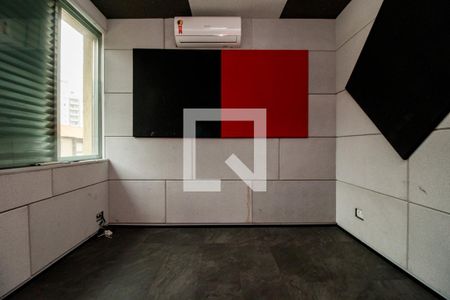 Quarto de apartamento à venda com 2 quartos, 86m² em Vila Cachoeira, São Paulo