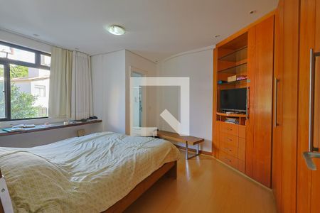 Suíte  de apartamento à venda com 4 quartos, 150m² em Serra, Belo Horizonte