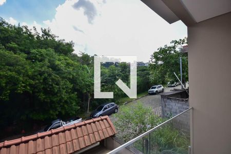 Casa de Condomínio à venda com 3 quartos, 151m² em Parque das Cigarreiras, Taboão da Serra