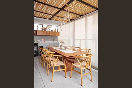 Apartamento à venda com 2 quartos, 105m² em Vila Madalena, São Paulo