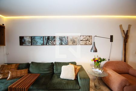 Sala de apartamento à venda com 2 quartos, 105m² em Vila Madalena, São Paulo