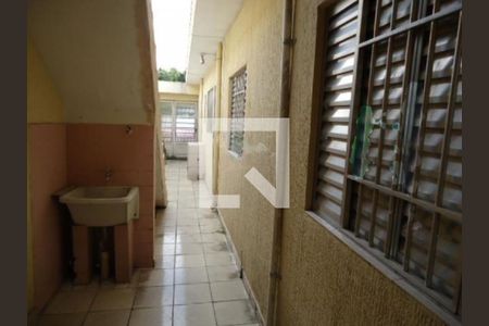 Casa à venda com 3 quartos, 90m² em Vila Antonieta, São Paulo