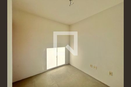 Quarto 2 de apartamento para alugar com 2 quartos, 40m² em Rondônia, Novo Hamburgo