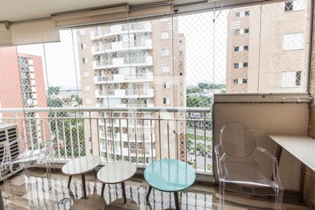 Varanda de apartamento à venda com 3 quartos, 82m² em Centro Comercial Jubran, Barueri