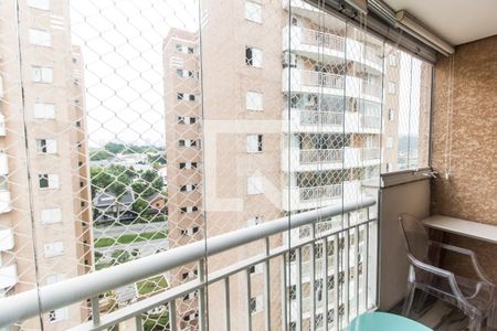 Varanda de apartamento à venda com 3 quartos, 82m² em Centro Comercial Jubran, Barueri