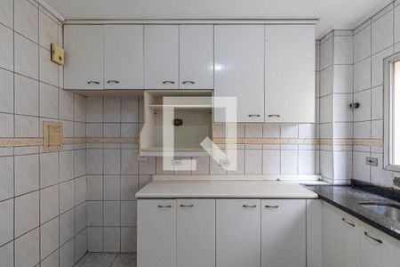 Cozinha  de apartamento à venda com 2 quartos, 55m² em Cangaiba, São Paulo