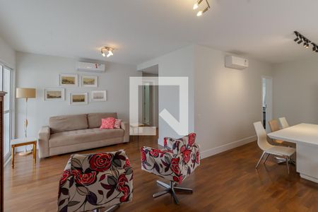 Sala de apartamento à venda com 3 quartos, 137m² em Vila Olímpia, São Paulo