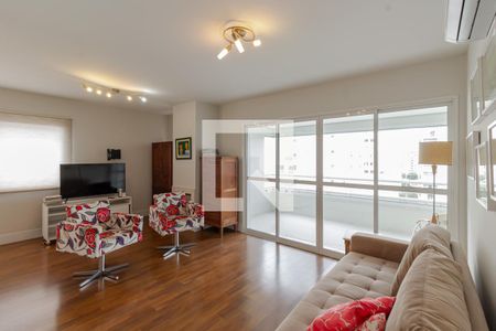 Sala de apartamento à venda com 3 quartos, 137m² em Vila Olímpia, São Paulo