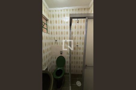 Banheiro da Suíte de casa para alugar com 2 quartos, 40m² em Vila América, Santo André