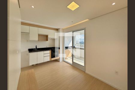 Sala de apartamento para alugar com 2 quartos, 36m² em Santo Amaro, São Paulo