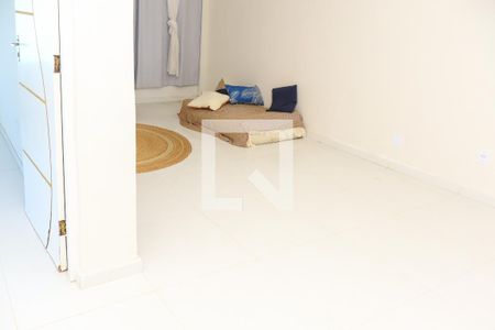 Casa para alugar com 4 quartos, 320m² em Piatã, Salvador