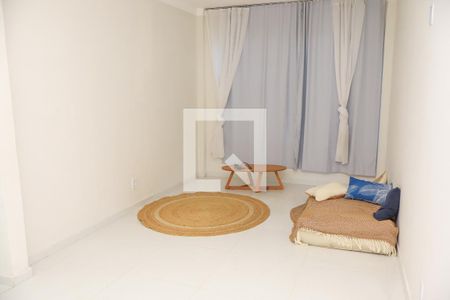 Casa para alugar com 4 quartos, 320m² em Piatã, Salvador