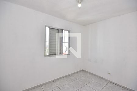 Quarto 2 de apartamento para alugar com 2 quartos, 46m² em Jardim Eledy, São Paulo