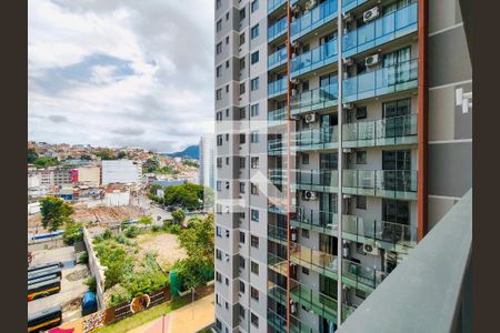 Vista da Sala de apartamento para alugar com 2 quartos, 43m² em Santo Cristo, Rio de Janeiro
