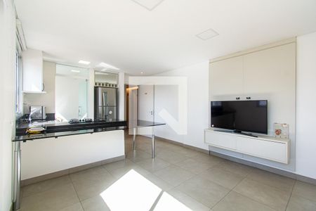 Sala de apartamento para alugar com 1 quarto, 75m² em Lourdes, Belo Horizonte