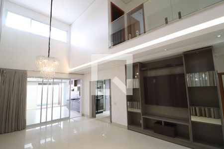 Casa de Condomínio para alugar com 5 quartos, 300m² em Shopping Park, Uberlândia