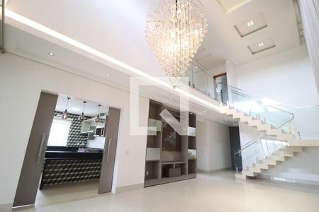 Casa de Condomínio para alugar com 5 quartos, 300m² em Shopping Park, Uberlândia