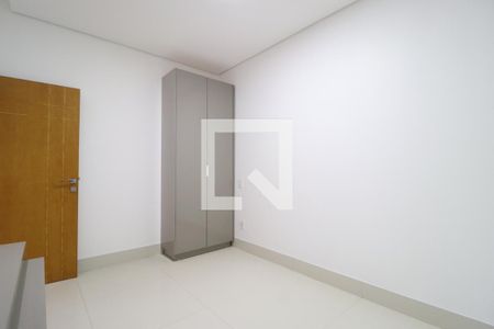 Casa de Condomínio para alugar com 5 quartos, 300m² em Shopping Park, Uberlândia