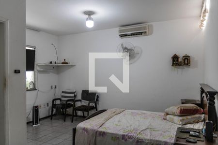 Suíte de casa à venda com 2 quartos, 145m² em Camargos, Belo Horizonte