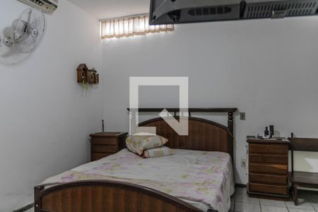 Suíte de casa à venda com 2 quartos, 145m² em Camargos, Belo Horizonte