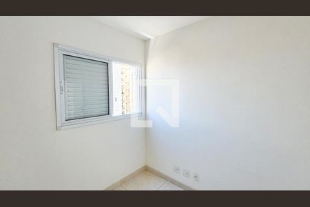 Quarto de apartamento para alugar com 1 quarto, 37m² em Vila Osasco, Osasco