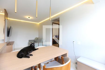 Apartamento à venda com 2 quartos, 55m² em Eldorado, Contagem