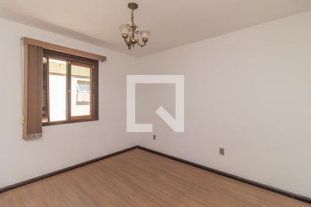 Quarto 1 de casa de condomínio para alugar com 3 quartos, 250m² em Medianeira, Porto Alegre