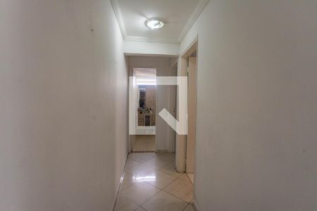 Corredor  de apartamento à venda com 2 quartos, 50m² em Jardim Prudência, Diadema
