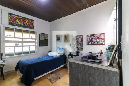 Suite 2 de casa à venda com 4 quartos, 252m² em Caxingui, São Paulo
