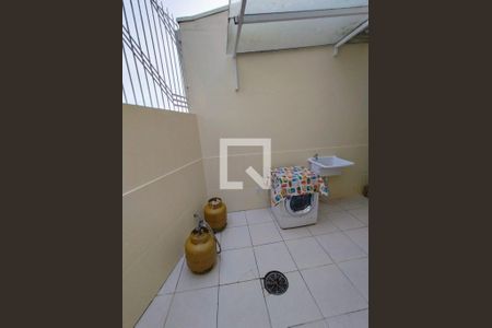 Casa à venda com 2 quartos, 50m² em Olaria, Canoas