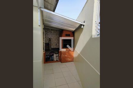 Casa à venda com 2 quartos, 50m² em Olaria, Canoas