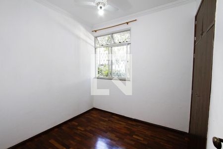 Quarto 1 de apartamento para alugar com 2 quartos, 65m² em Padre Eustáquio, Belo Horizonte
