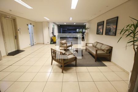 Hall social de apartamento para alugar com 2 quartos, 52m² em Vila Sonia do Taboao, Taboão da Serra