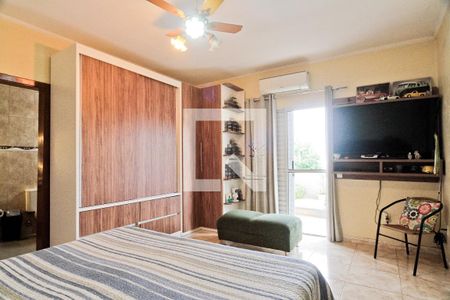 Suíte de casa à venda com 4 quartos, 154m² em Parque Peruche, São Paulo