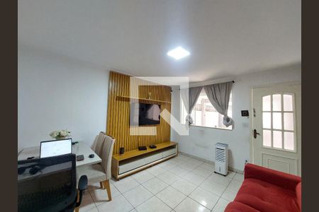 Sala de casa à venda com 2 quartos, 120m² em Vila Santo Antônio, São Paulo