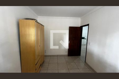 Casa para alugar com 3 quartos, 111m² em Qs 8, Brasília