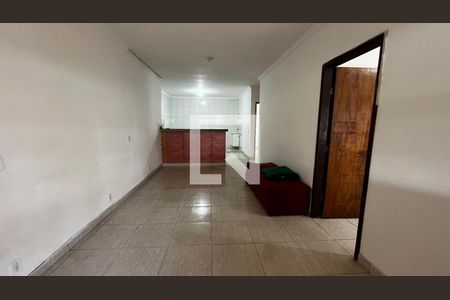 Casa para alugar com 3 quartos, 111m² em Qs 8, Brasília