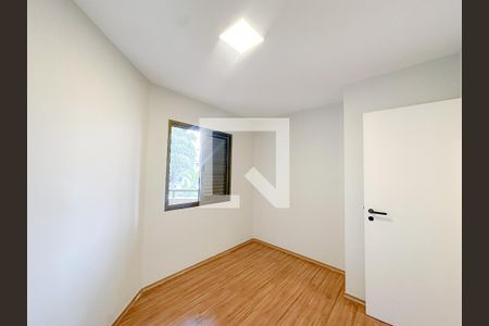 Quarto 1 de apartamento para alugar com 4 quartos, 103m² em Alto da Lapa, São Paulo