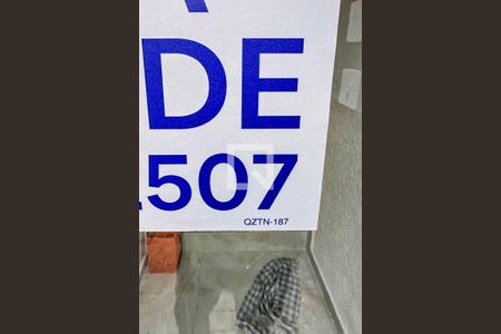 Placa Instalada na Fachada de apartamento à venda com 2 quartos, 50m² em Parque das Nações, Santo André
