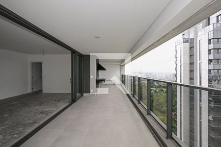 Varanda de apartamento à venda com 3 quartos, 186m² em Real Parque, São Paulo