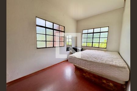 Casa à venda com 3 quartos, 10300m² em Jardim Petropolis, Nova Lima