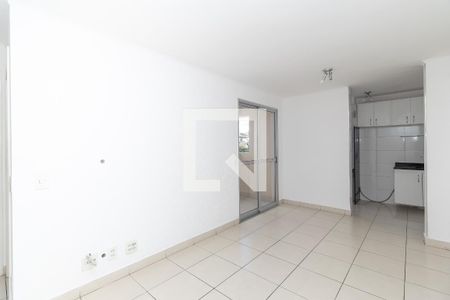 Sala de apartamento à venda com 2 quartos, 63m² em Serrano, Belo Horizonte